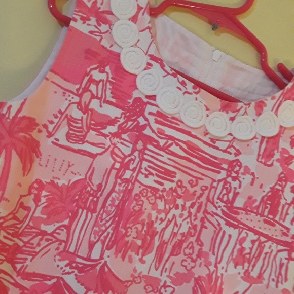 Lilly Pulitzer Rule breakers 💐🌸💗 - Picture 3 of 5